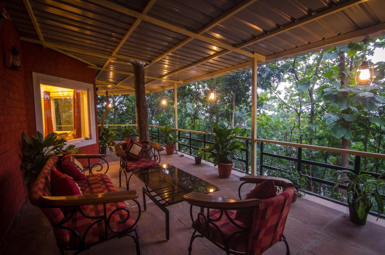 Kolar Jungle Retreat Hotel Lawa Khadi Exterior photo