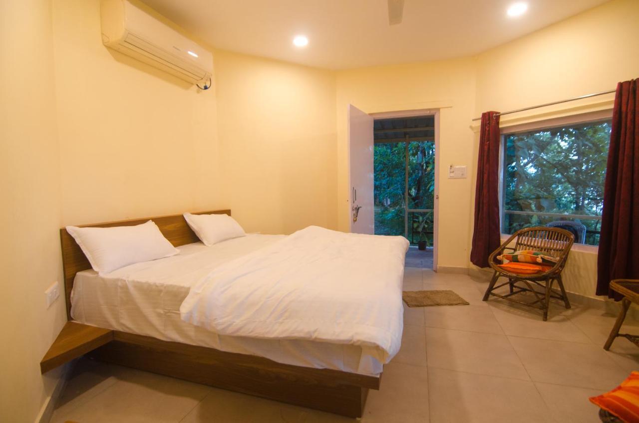Kolar Jungle Retreat Hotel Lawa Khadi Exterior photo